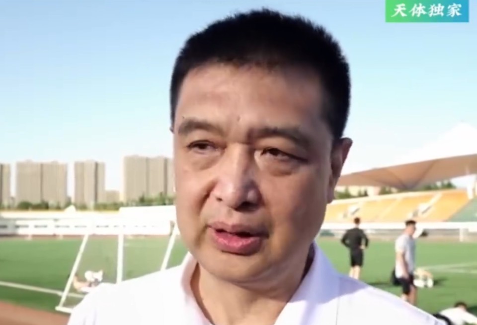 刻苦训练篮球时如何避免受伤的建议_1